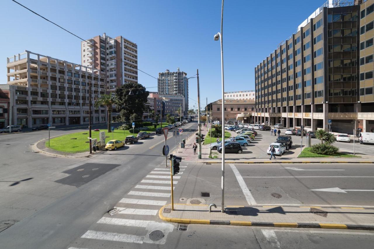 Budget Rooms Sonnino 37 Cagliari Exterior foto