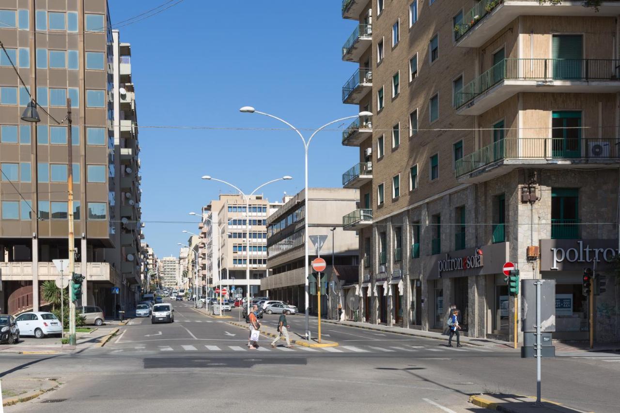 Budget Rooms Sonnino 37 Cagliari Exterior foto