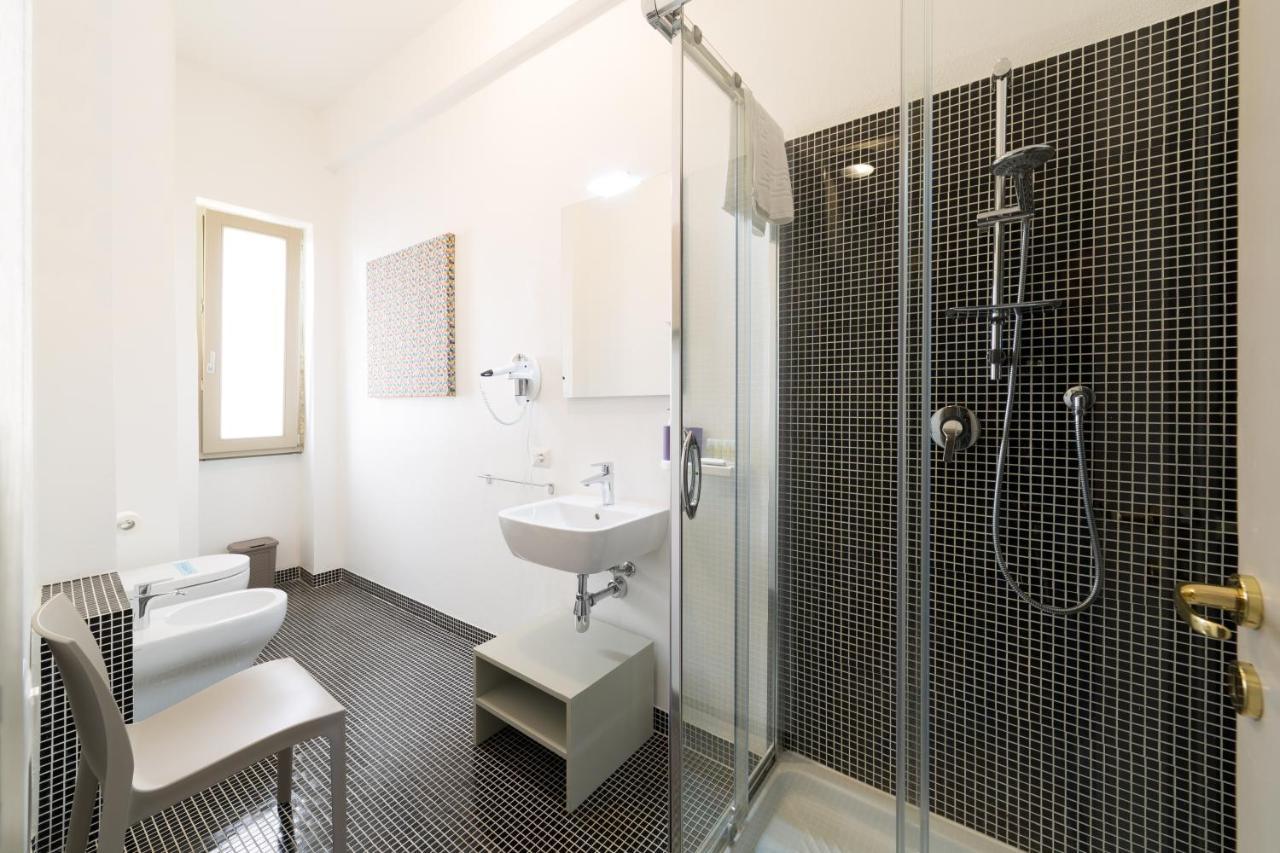 Budget Rooms Sonnino 37 Cagliari Exterior foto